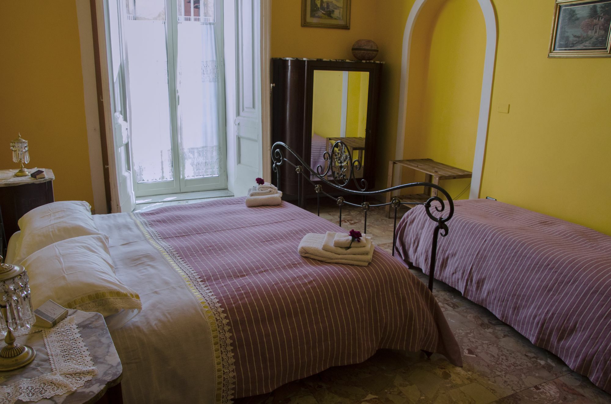 Bed and Breakfast A Casa di Mamma Napoli Esterno foto
