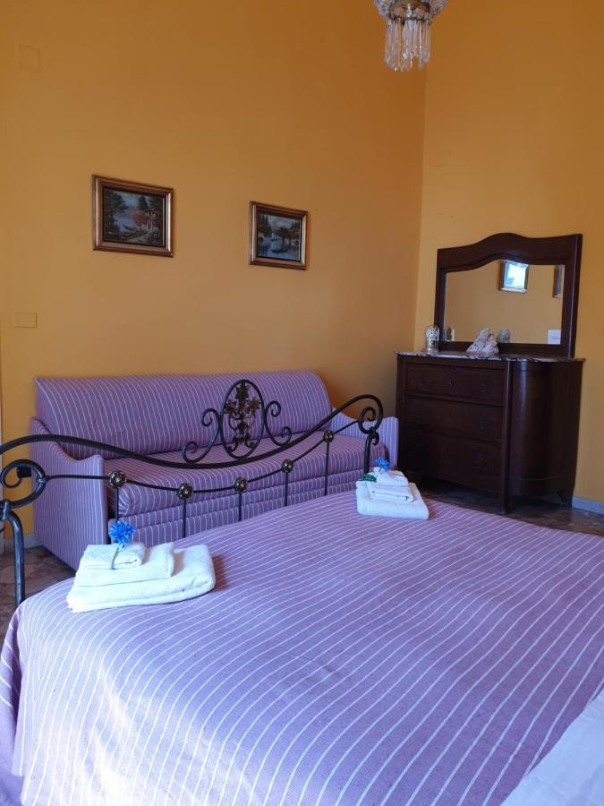 Bed and Breakfast A Casa di Mamma Napoli Esterno foto