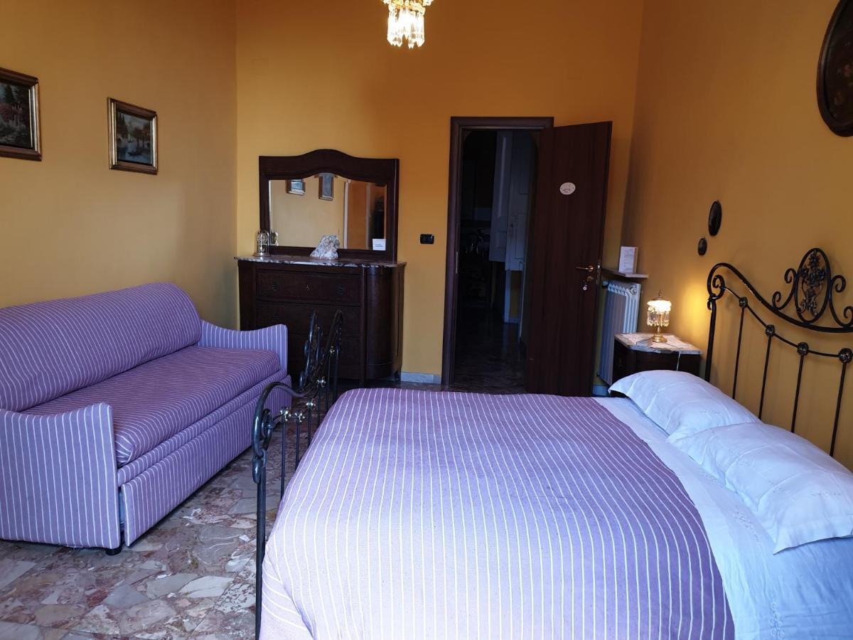 Bed and Breakfast A Casa di Mamma Napoli Esterno foto
